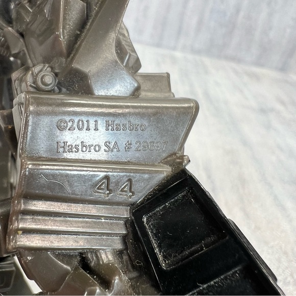 Transformers 3 Dark Of The Moon Robo Fighter Ironhide Action Figure Toy - Picture 9 of 9